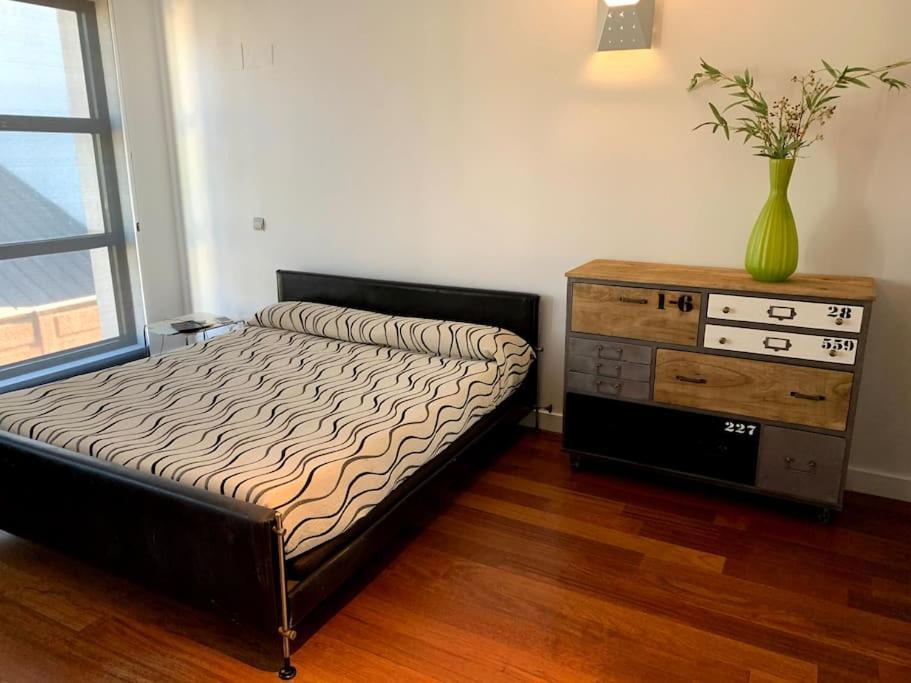 Loft Con Terraza, Parking Y Piscina En Verano-Sebcan Madrid Buitenkant foto